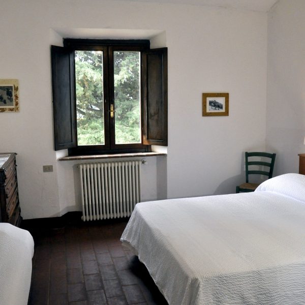 Camera da letto casale maremma