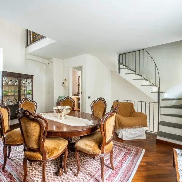 casa cielo terra Piazza del Delfino - 17