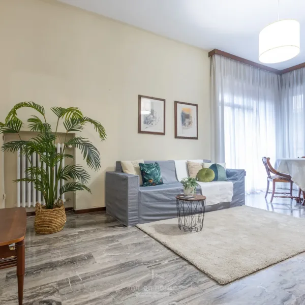 Via Quarenghi 42_0